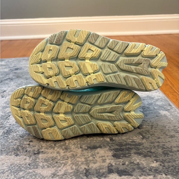 Hoka Kawana 2 Running Shoes, Women’s 7.5 - Picture 15 of 15